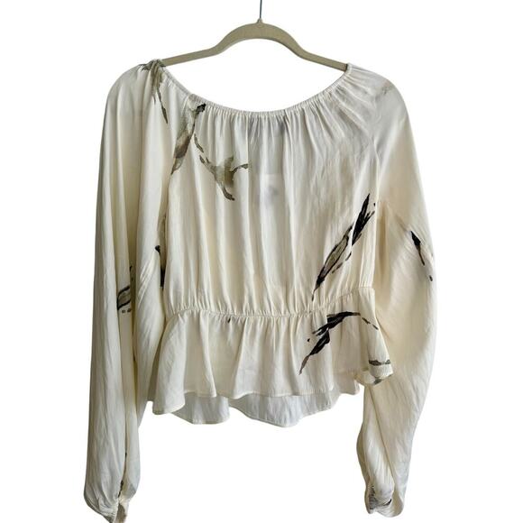 Calvin Tran Cream Soft Loose Wrap Top Size Medium New with Tags - Picture 4 of 6